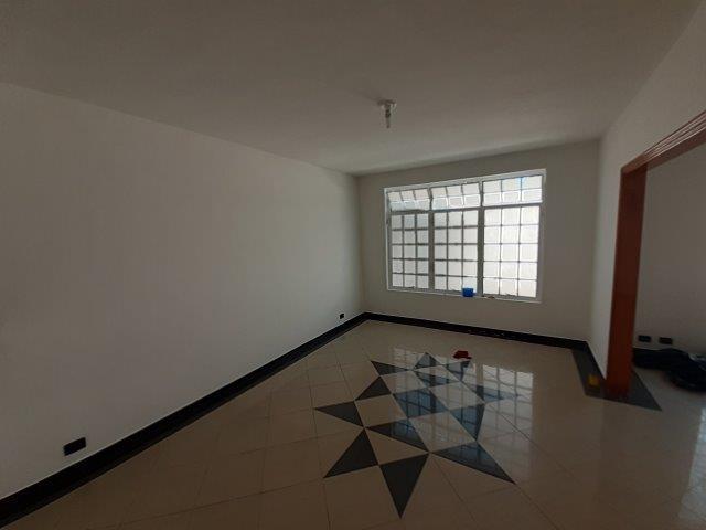 Casa à venda com 4 quartos, 350m² - Foto 6