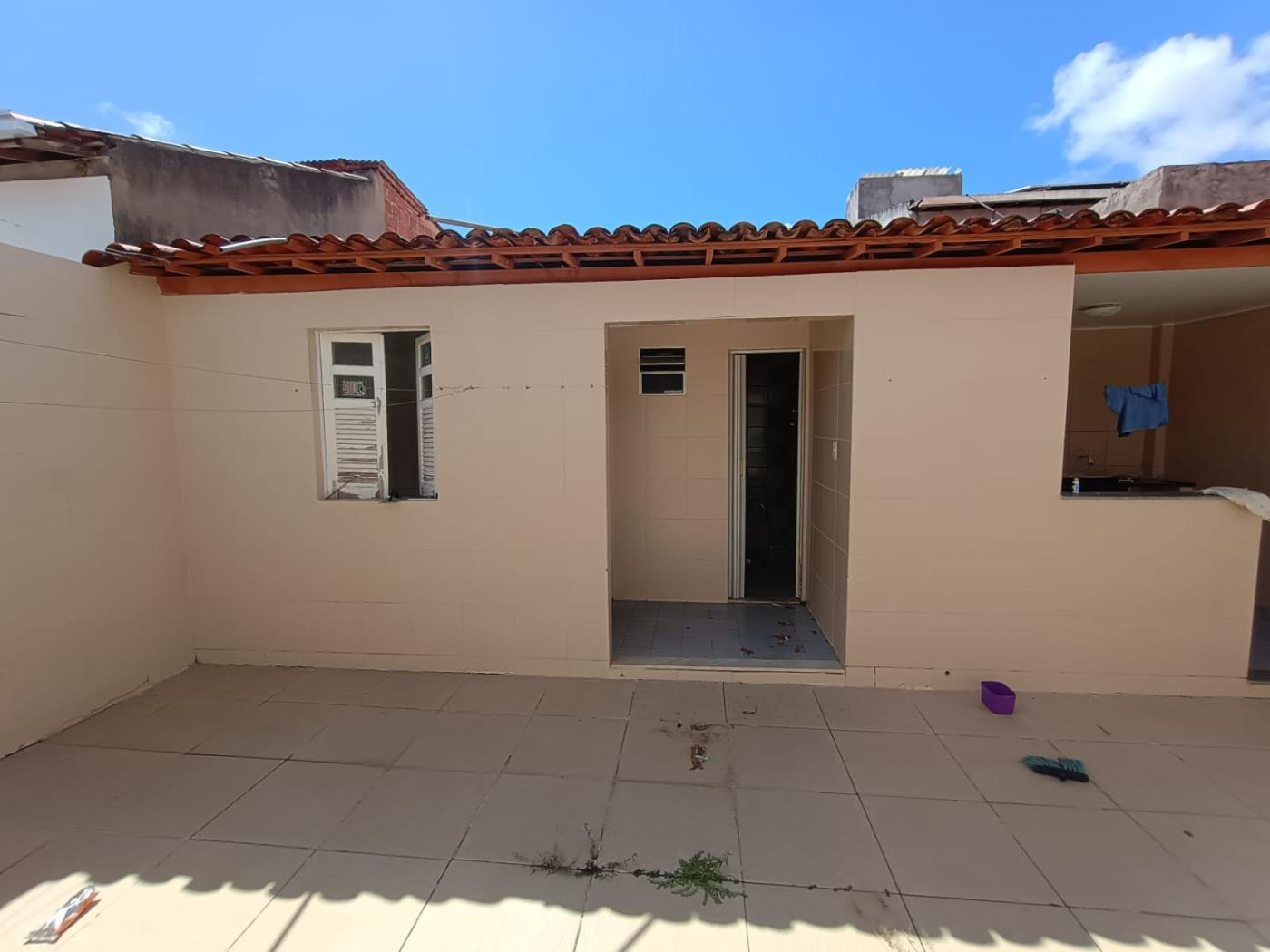 Casa para alugar com 4 quartos, 200m² - Foto 24