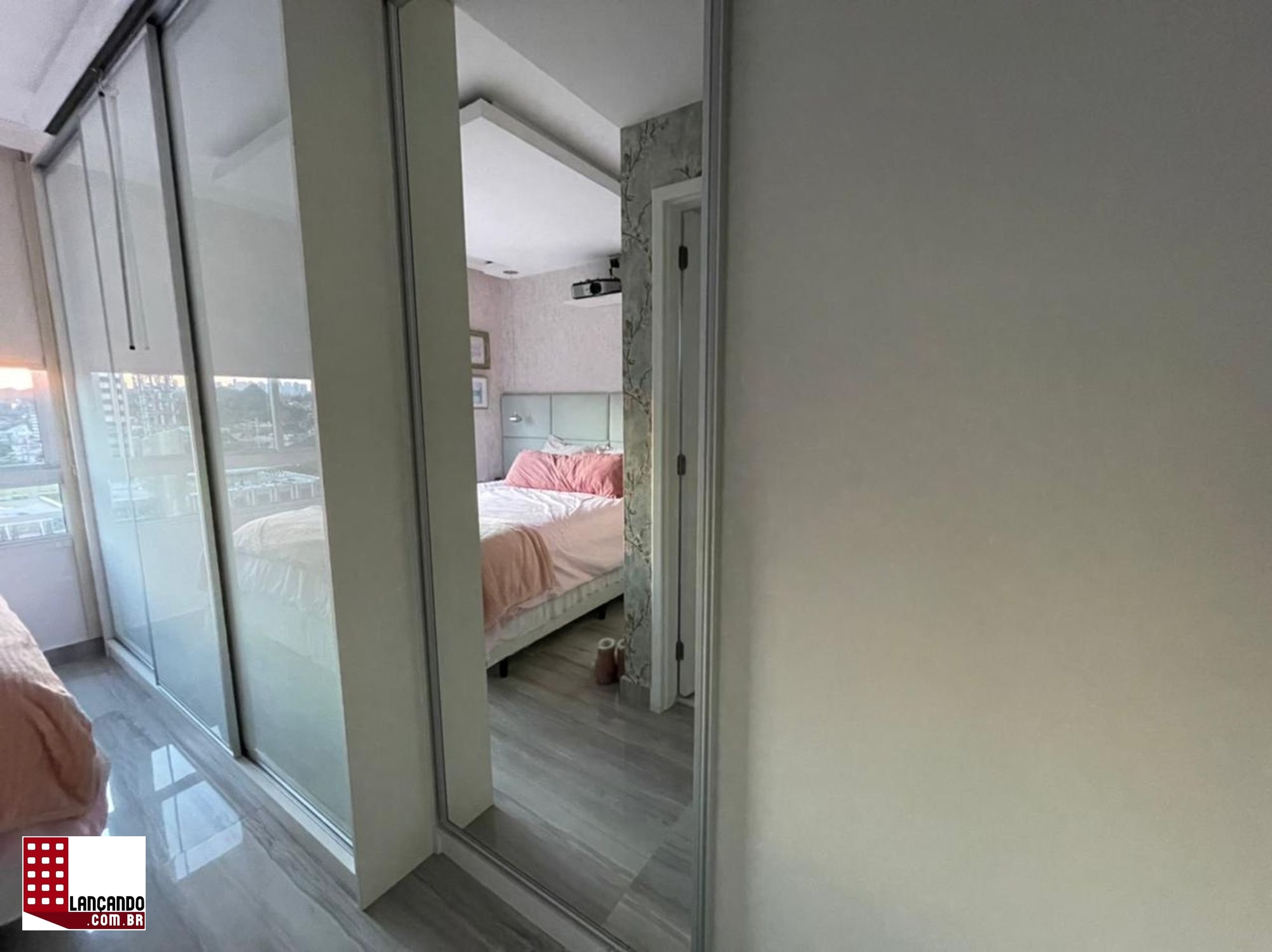 Apartamento à venda com 2 quartos, 69m² - Foto 2