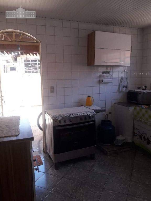 Casa à venda com 5 quartos, 130m² - Foto 7