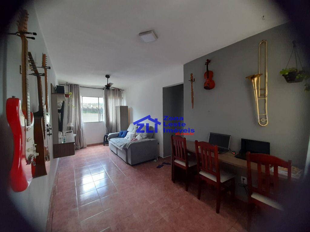 Apartamento à venda e aluguel com 2 quartos, 60m² - Foto 17