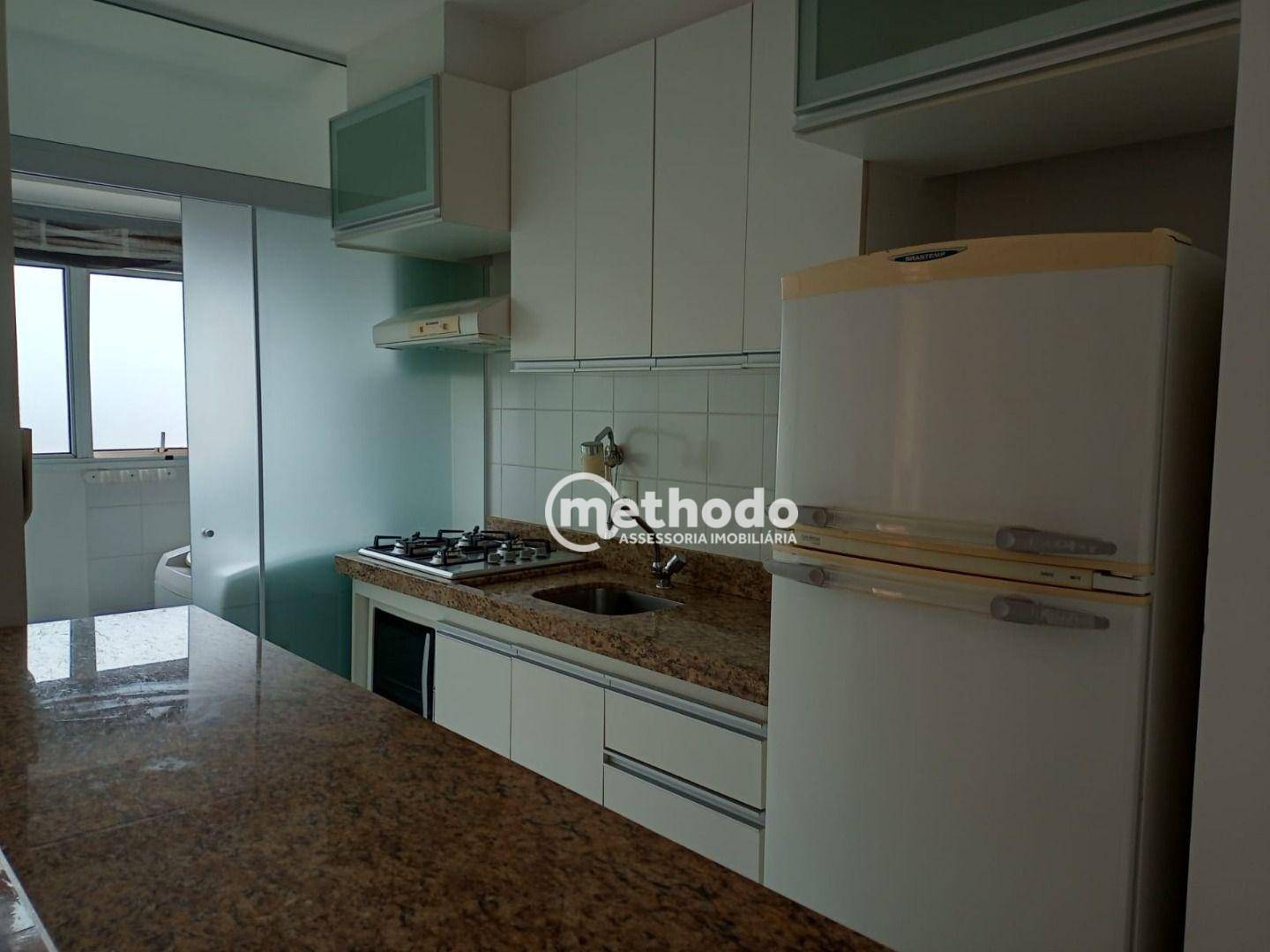 Apartamento para alugar com 2 quartos, 64m² - Foto 17