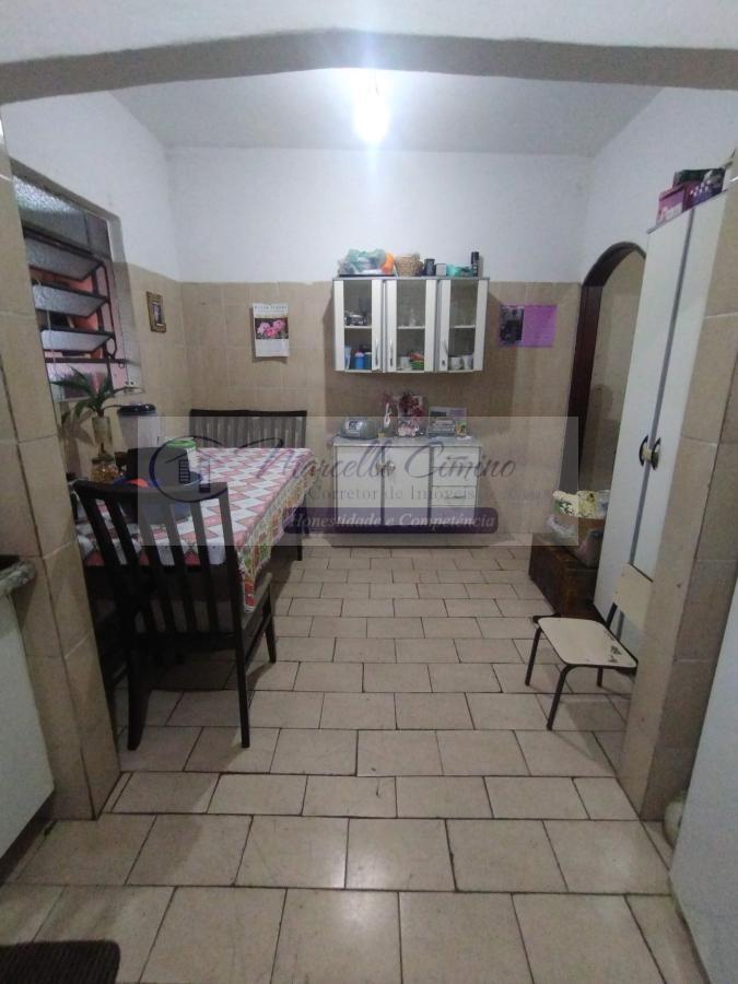 Casa à venda com 3 quartos, 175m² - Foto 8