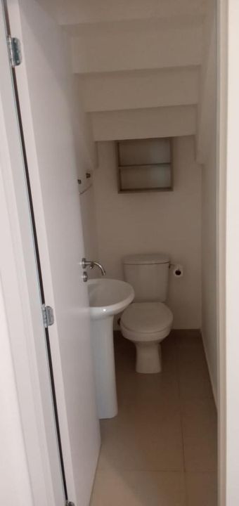 Casa à venda com 2 quartos, 55m² - Foto 19