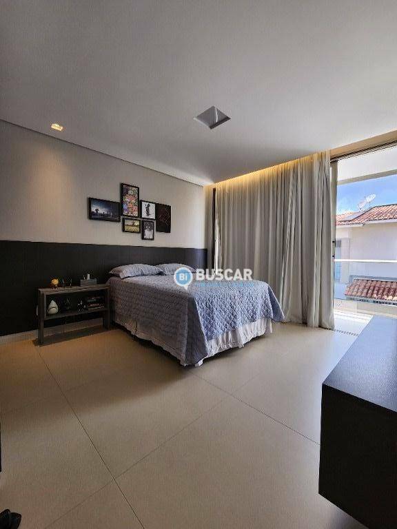 Casa de Condomínio à venda com 4 quartos, 470m² - Foto 31