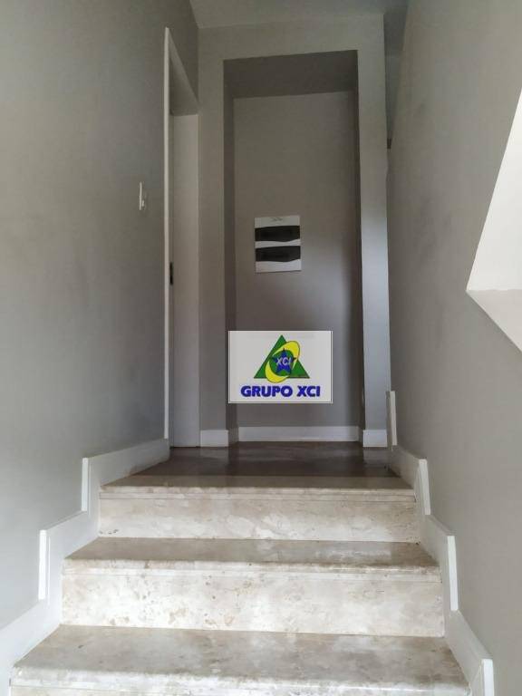 Casa de Condomínio à venda com 5 quartos, 380m² - Foto 4