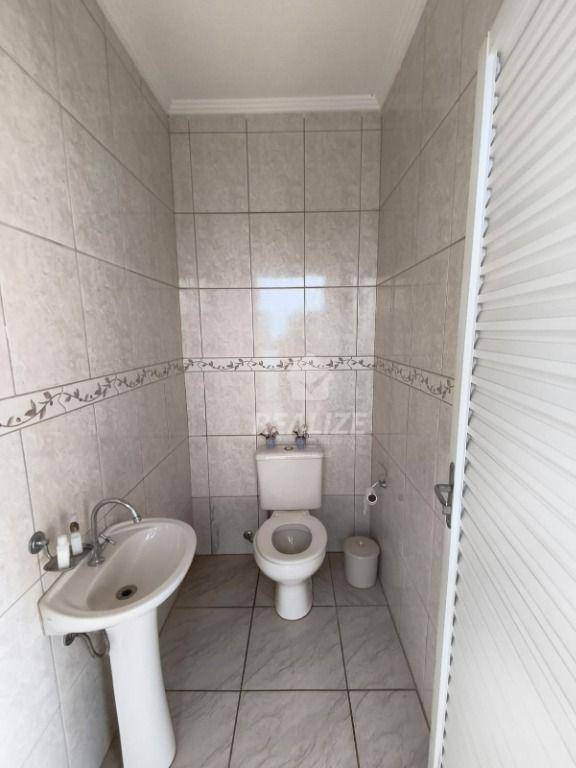 Casa à venda com 3 quartos, 210m² - Foto 23