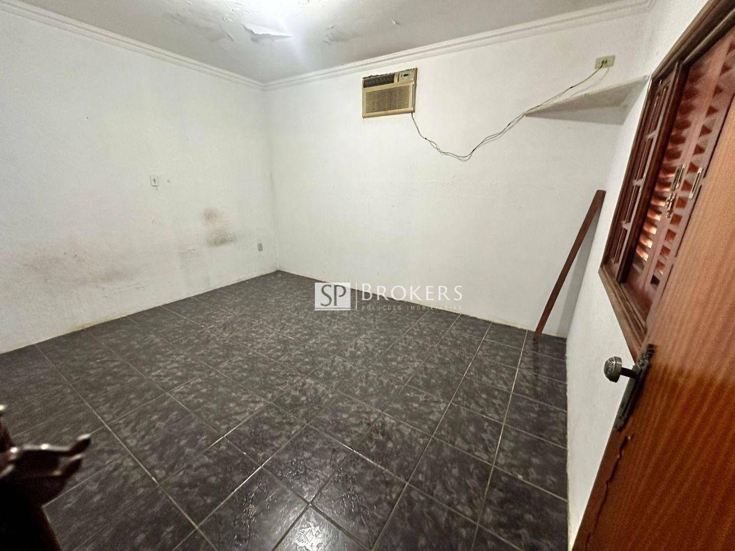 Chácara à venda com 3 quartos, 200m² - Foto 10