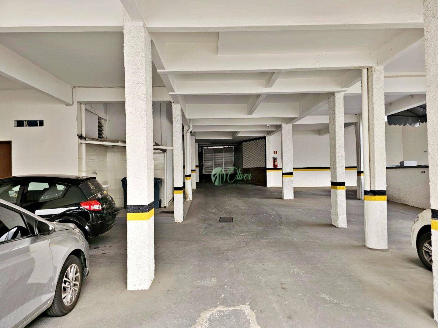 Apartamento à venda com 3 quartos, 142m² - Foto 24