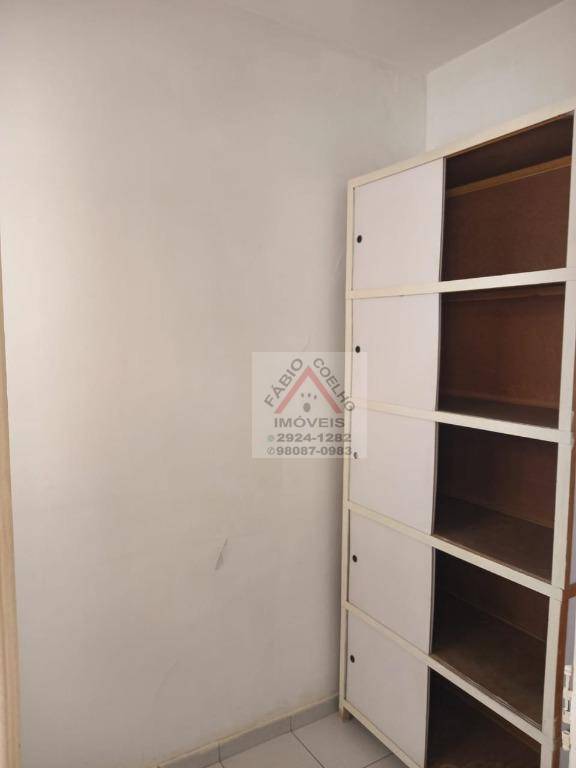 Apartamento à venda com 3 quartos, 80m² - Foto 12