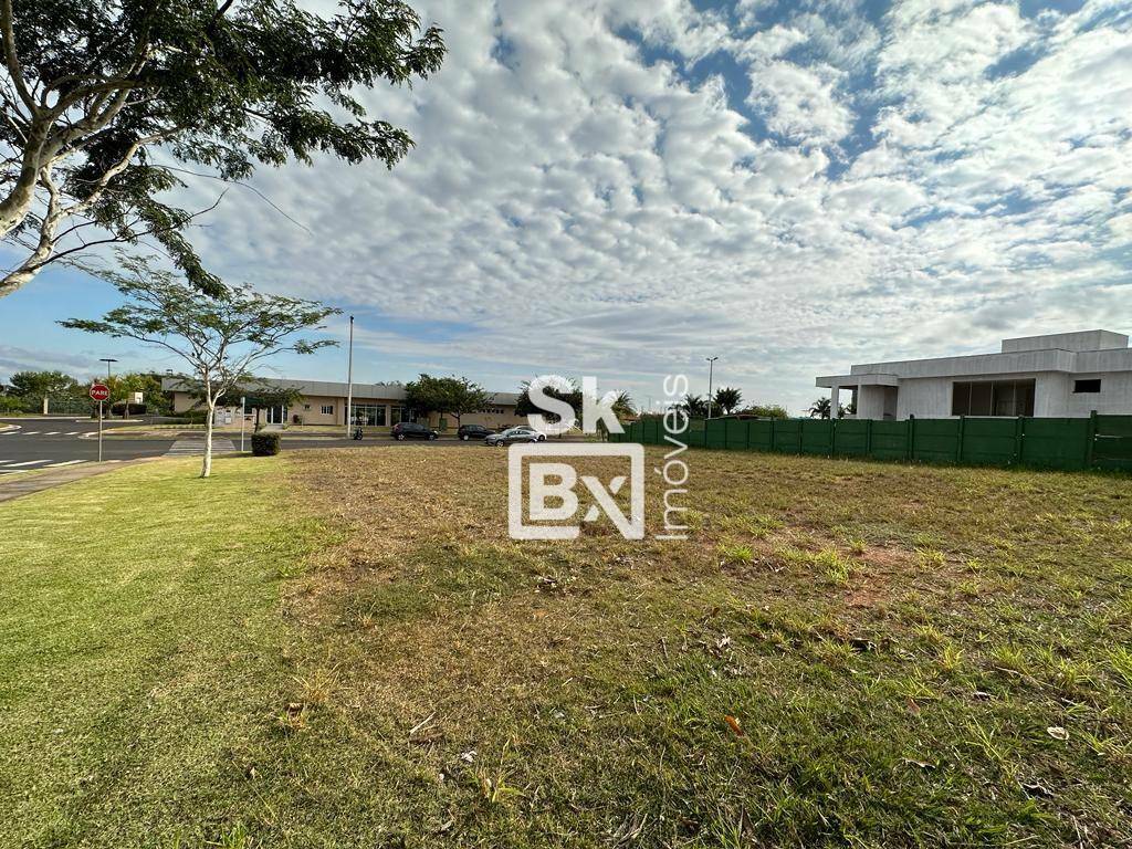 Loteamento e Condomínio, 582 m² - Foto 1