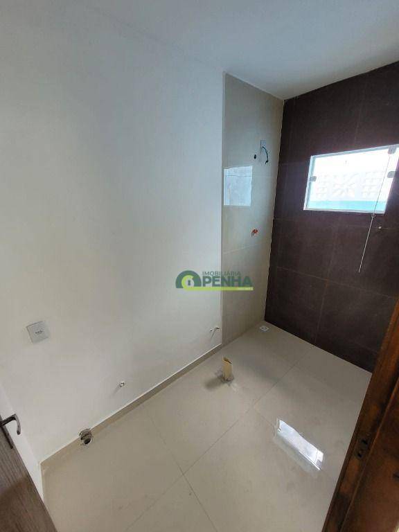 Casa à venda com 2 quartos, 99m² - Foto 13