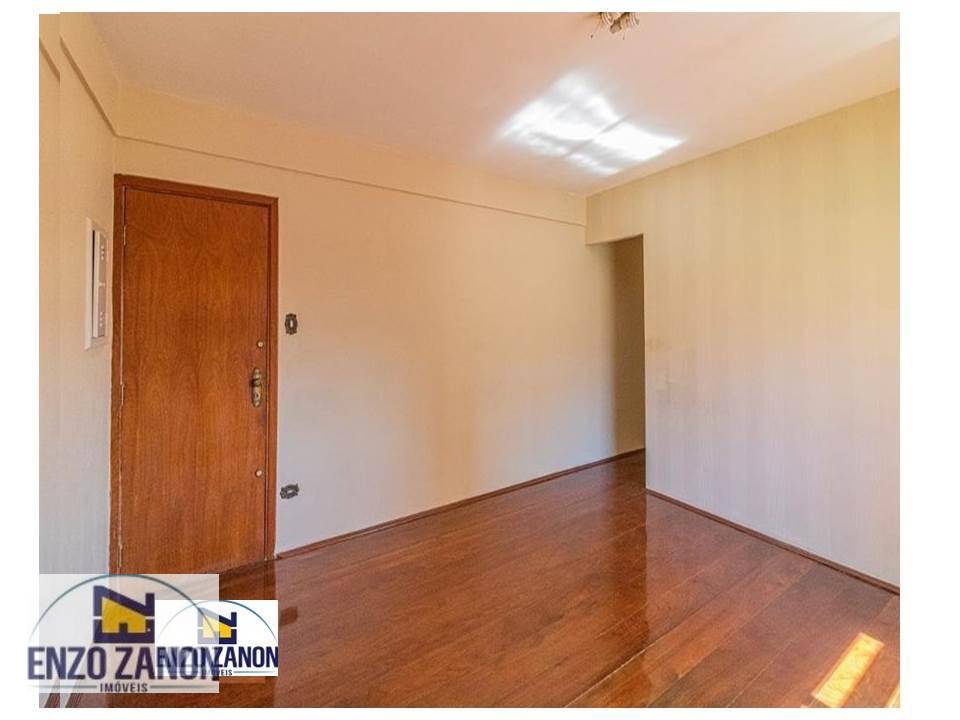 Apartamento à venda com 2 quartos, 60m² - Foto 2