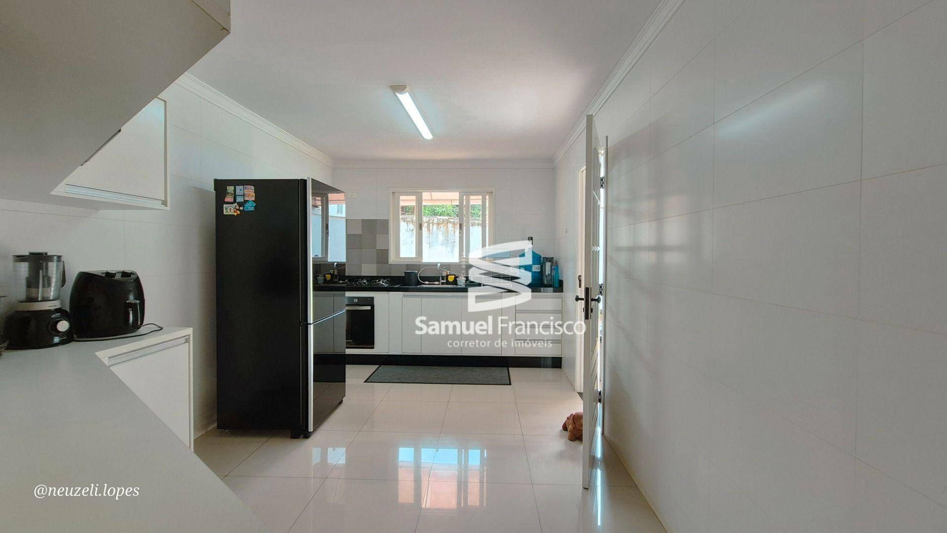 Chácara à venda com 3 quartos, 337m² - Foto 9