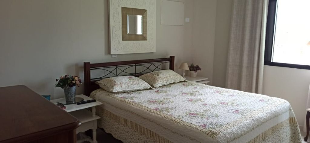 Apartamento à venda com 3 quartos, 94m² - Foto 13