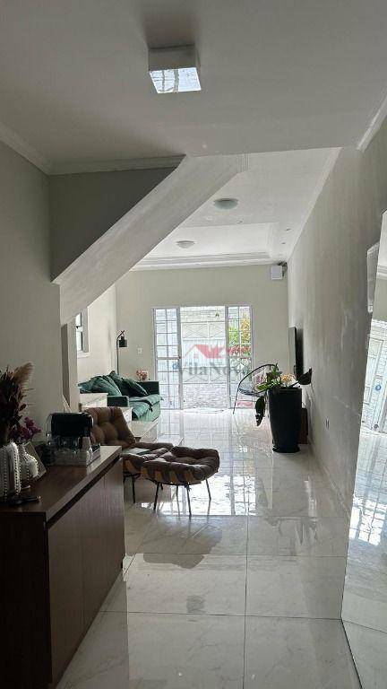 Sobrado à venda e aluguel com 3 quartos, 208m² - Foto 41