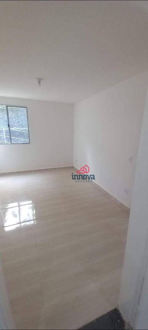 Apartamento à venda com 2 quartos, 45m² - Foto 2