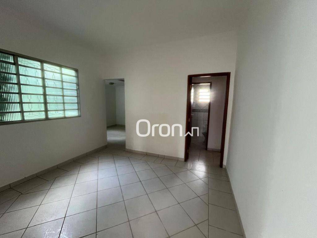 Casa à venda com 3 quartos, 242m² - Foto 20