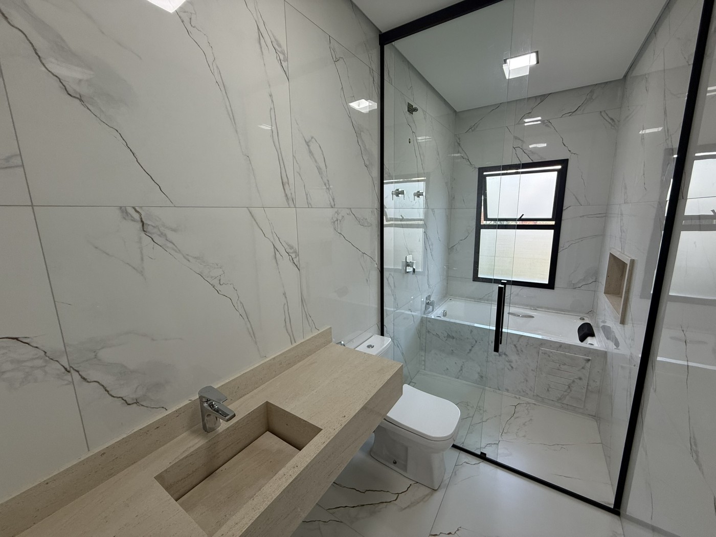 Casa à venda com 3 quartos, 198m² - Foto 23