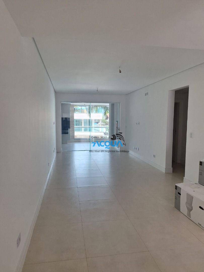 Apartamento à venda com 3 quartos, 117m² - Foto 1