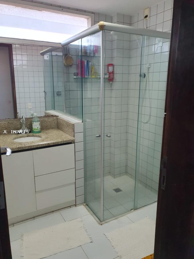 Apartamento à venda com 2 quartos, 70m² - Foto 6