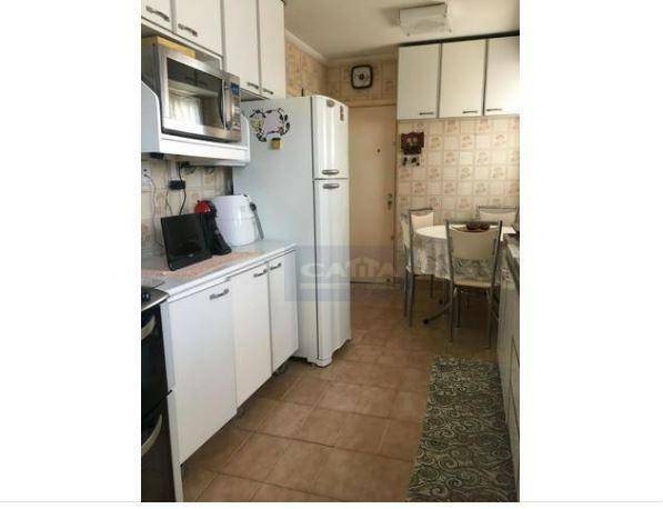 Apartamento à venda com 2 quartos, 80m² - Foto 3