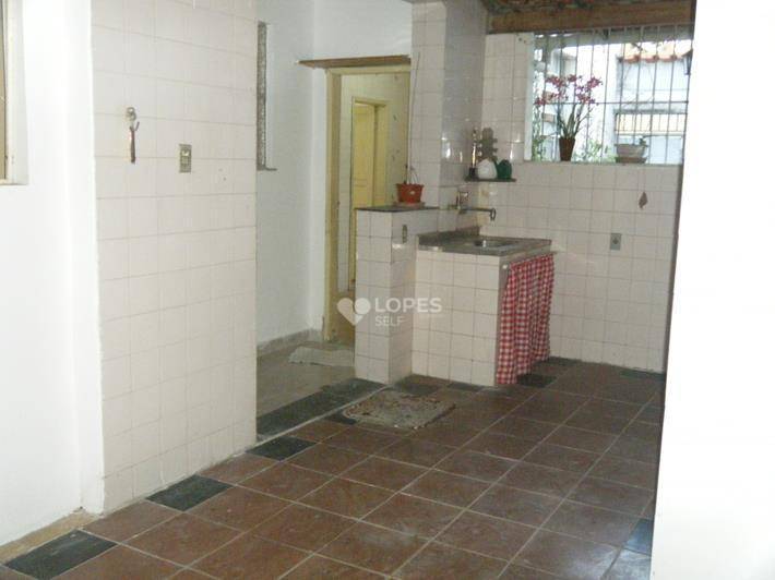 Casa à venda com 3 quartos, 100m² - Foto 18