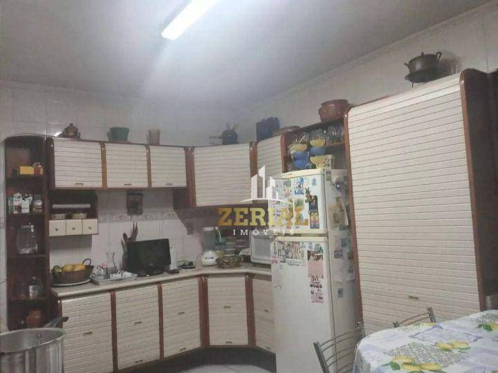 Sobrado à venda com 3 quartos, 170m² - Foto 2