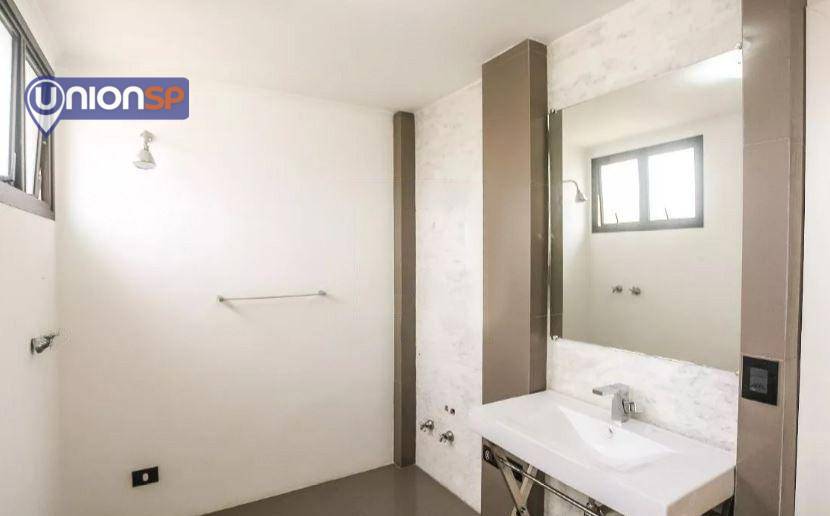 Apartamento à venda com 4 quartos, 254m² - Foto 19