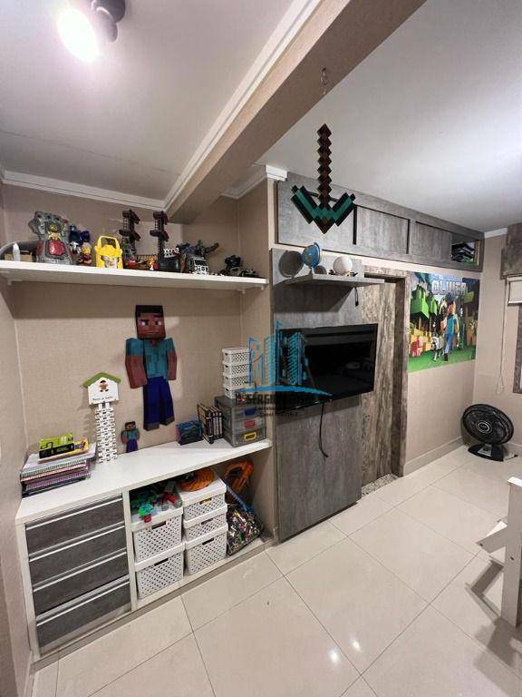 Apartamento à venda com 3 quartos, 130m² - Foto 10