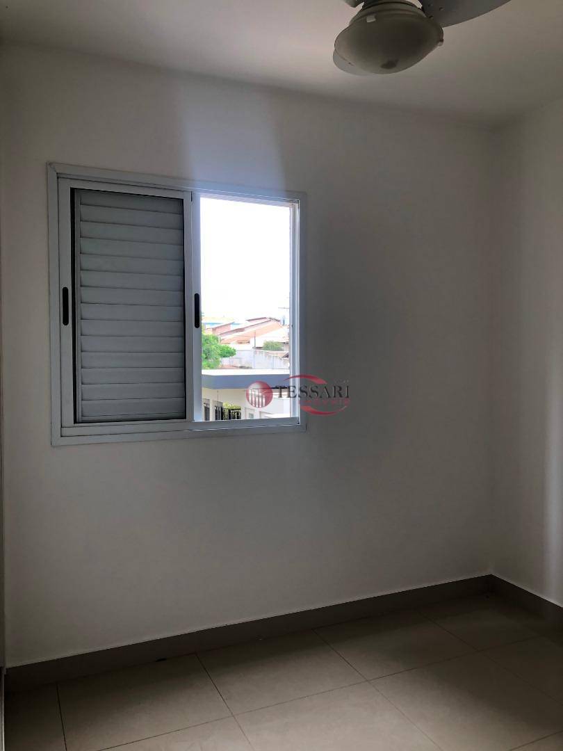 Apartamento à venda com 3 quartos, 85m² - Foto 15