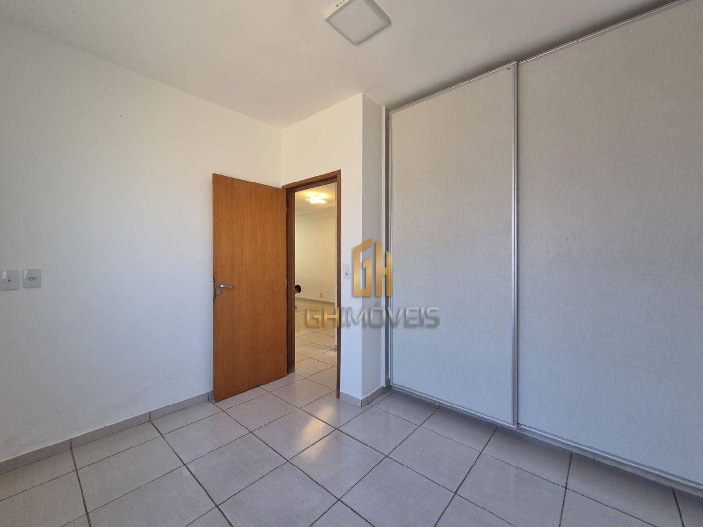 Casa à venda com 3 quartos, 134m² - Foto 7