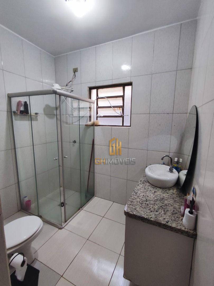 Casa à venda com 2 quartos, 175m² - Foto 11