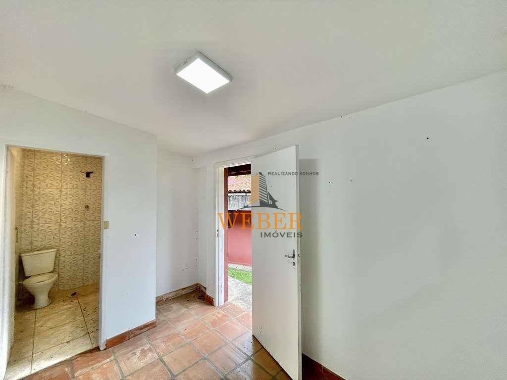 Casa à venda com 4 quartos, 410m² - Foto 11