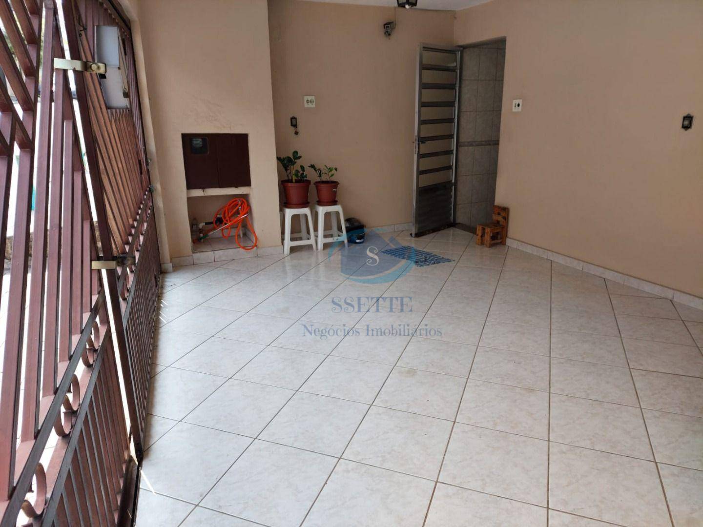 Casa à venda com 4 quartos, 246m² - Foto 19