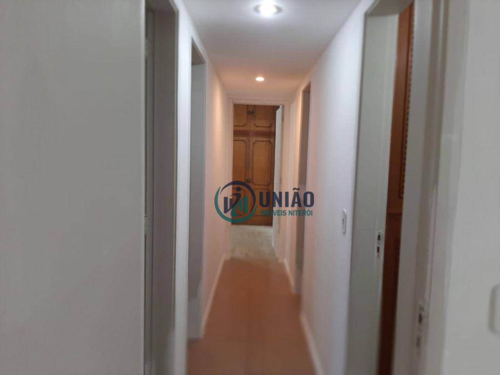 Apartamento à venda com 3 quartos, 120m² - Foto 17