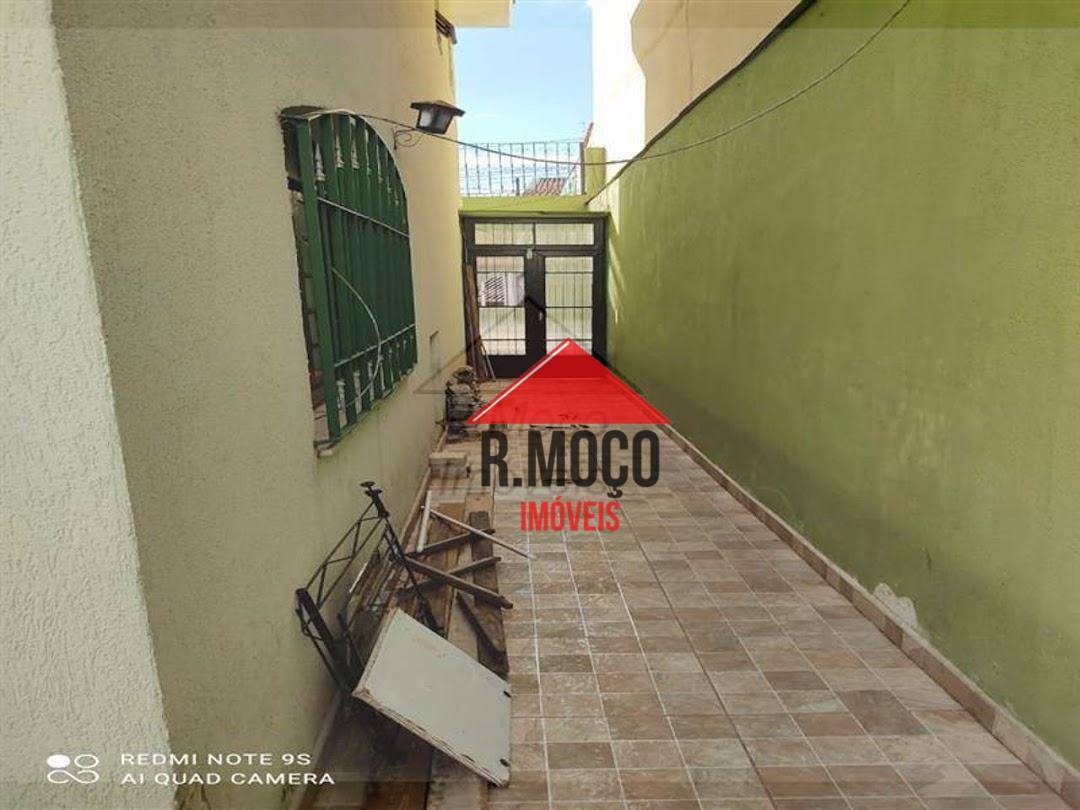 Sobrado à venda com 3 quartos, 249m² - Foto 30