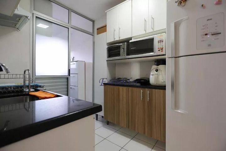 Apartamento à venda com 2 quartos, 50m² - Foto 9