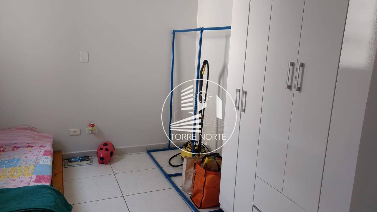 Casa à venda com 2 quartos, 117m² - Foto 9