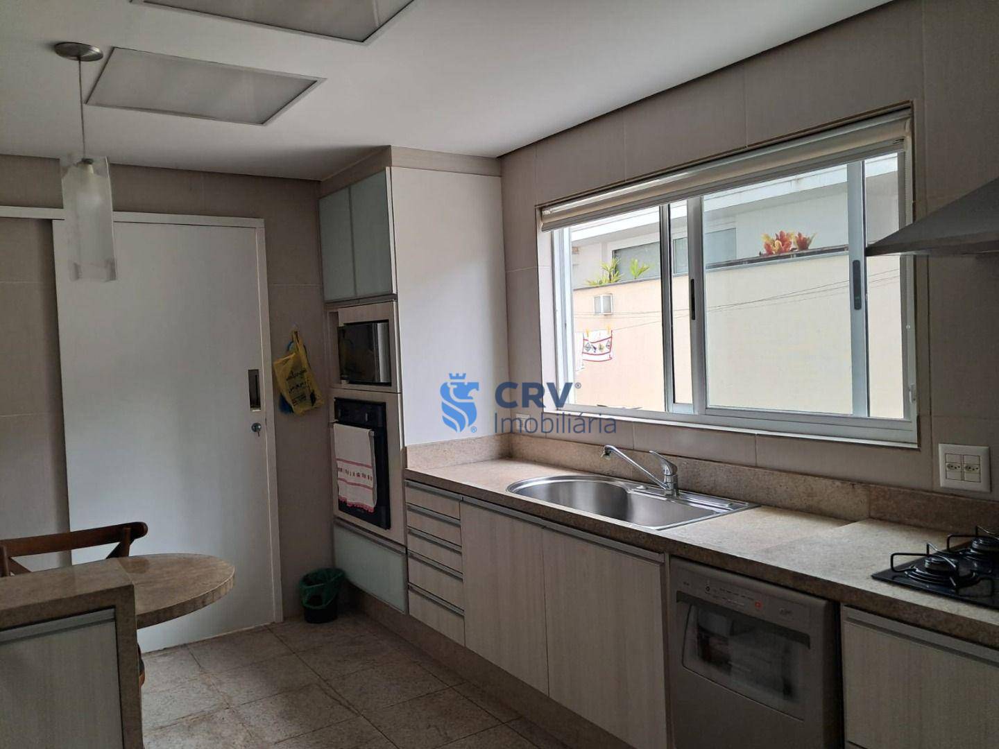 Sobrado à venda com 4 quartos, 331m² - Foto 5