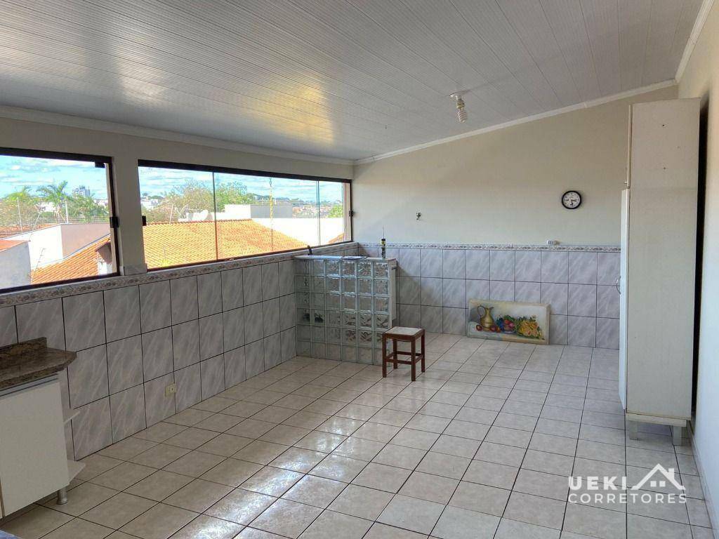 Casa à venda com 3 quartos, 280m² - Foto 18