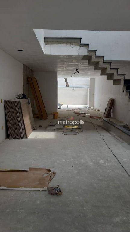 Sobrado à venda com 3 quartos, 211m² - Foto 11