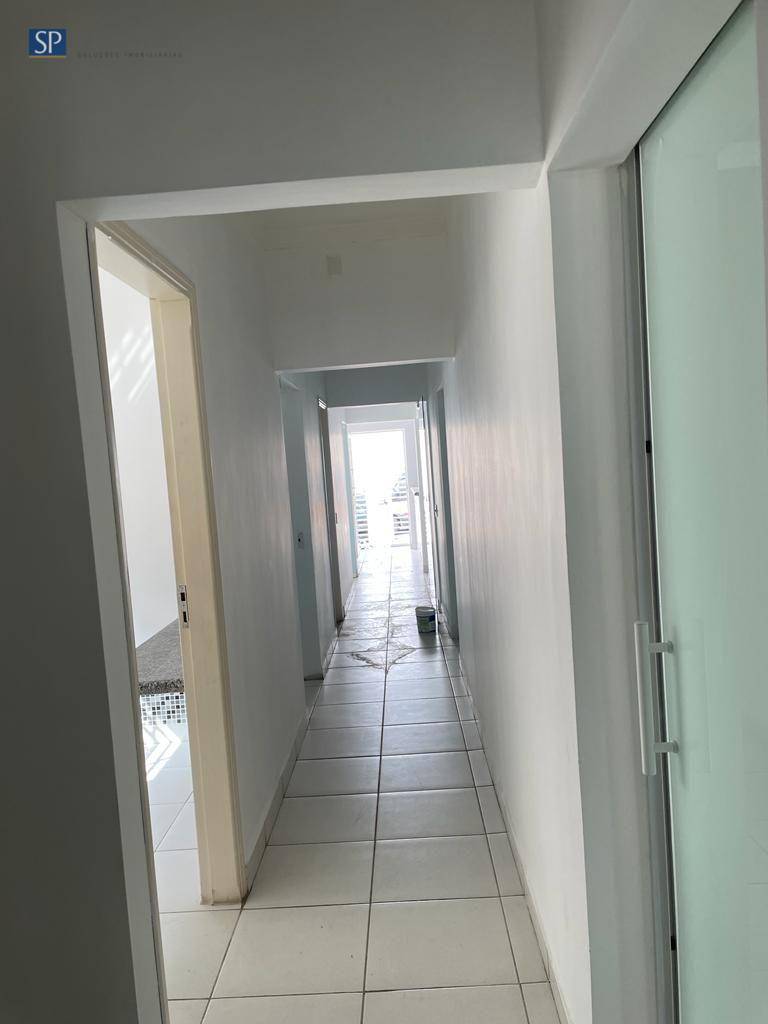 Casa à venda com 3 quartos, 130m² - Foto 12