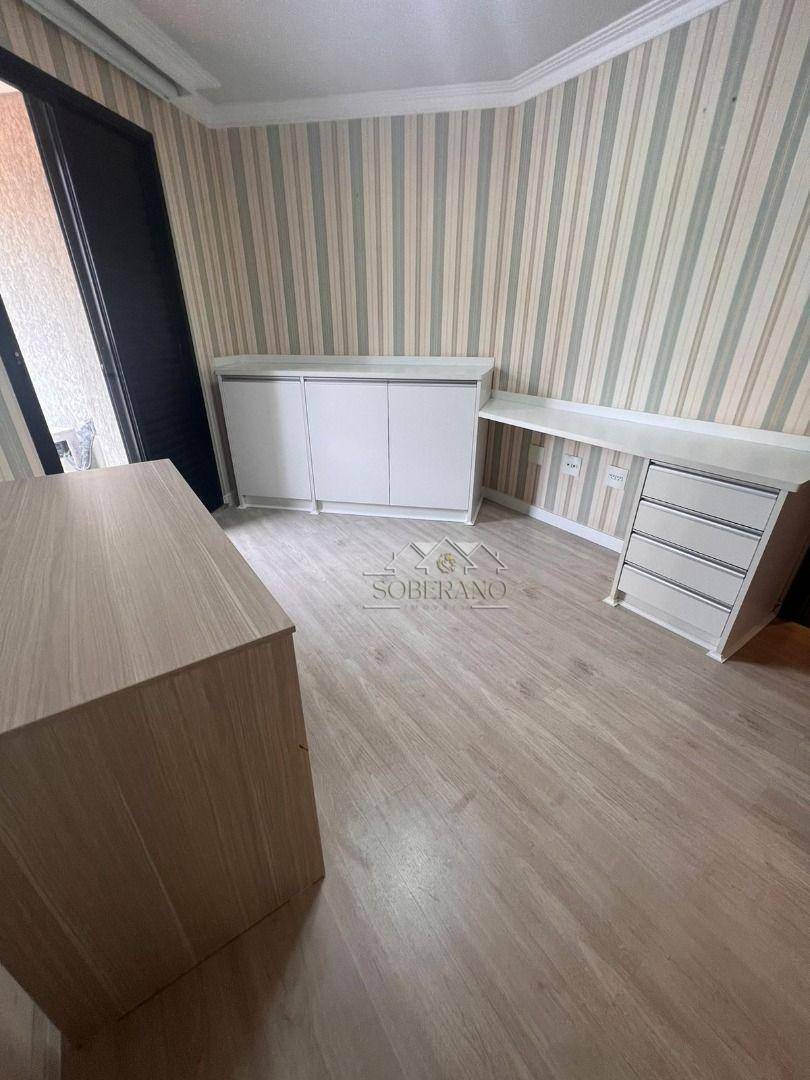 Apartamento à venda com 2 quartos, 170m² - Foto 15