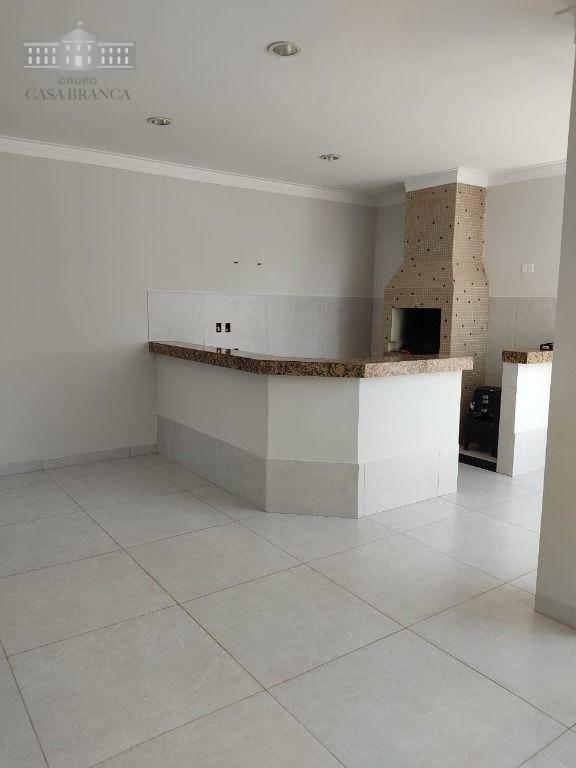 Casa de Condomínio para alugar com 3 quartos, 263m² - Foto 18