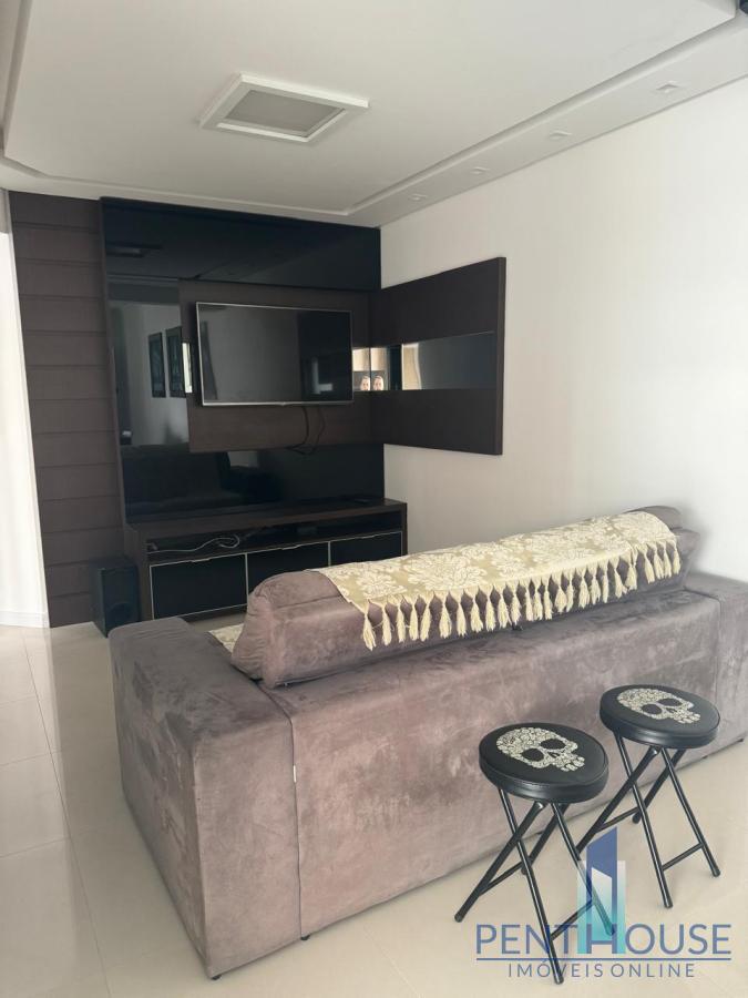 Apartamento para alugar com 3 quartos, 104m² - Foto 6