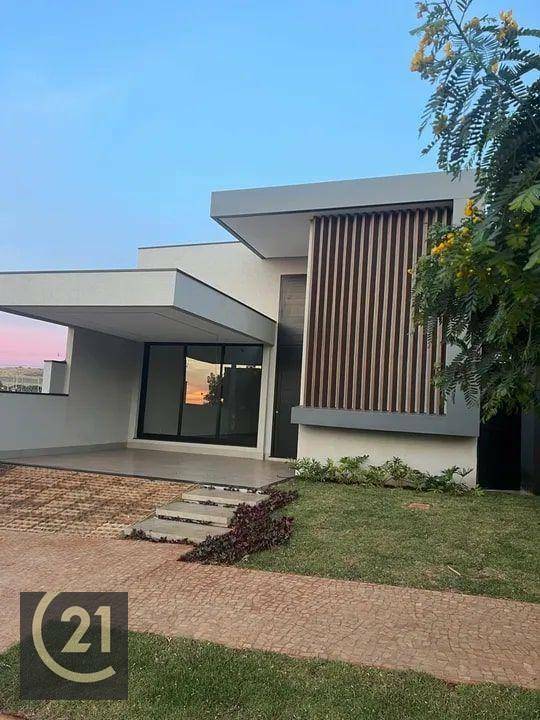 Casa de Condomínio à venda com 3 quartos, 272m² - Foto 1