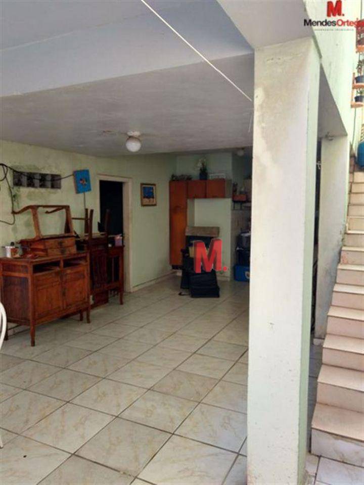 Casa à venda com 4 quartos, 205m² - Foto 22