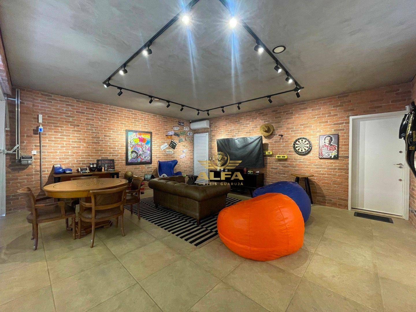 Casa de Condomínio à venda com 8 quartos, 500m² - Foto 10