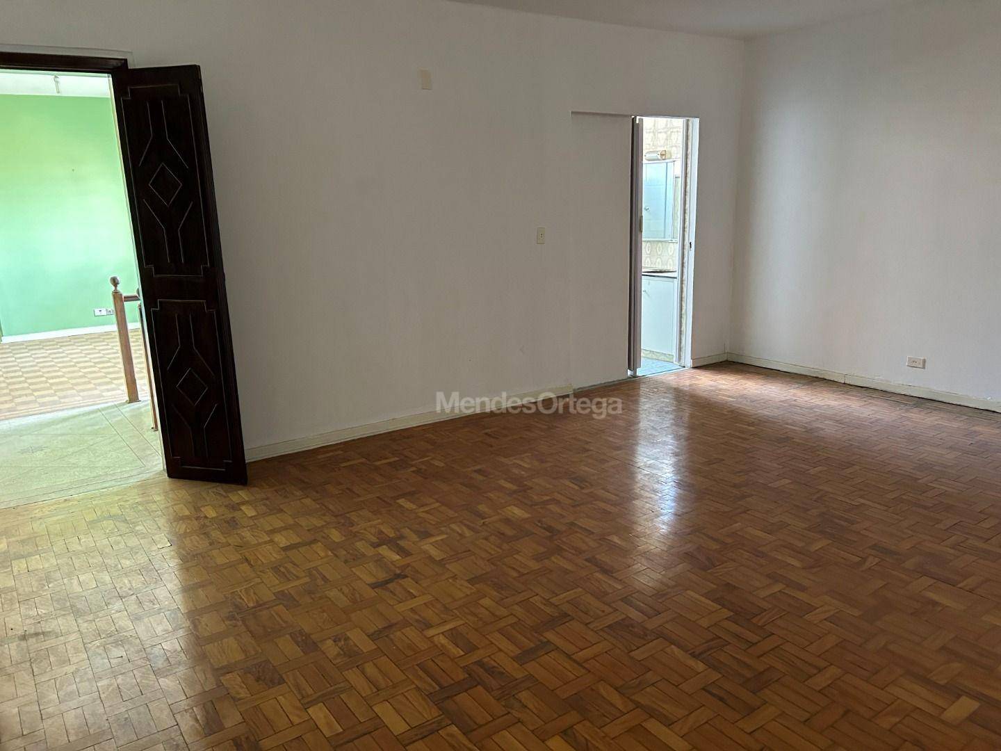 Casa à venda com 4 quartos, 265m² - Foto 18